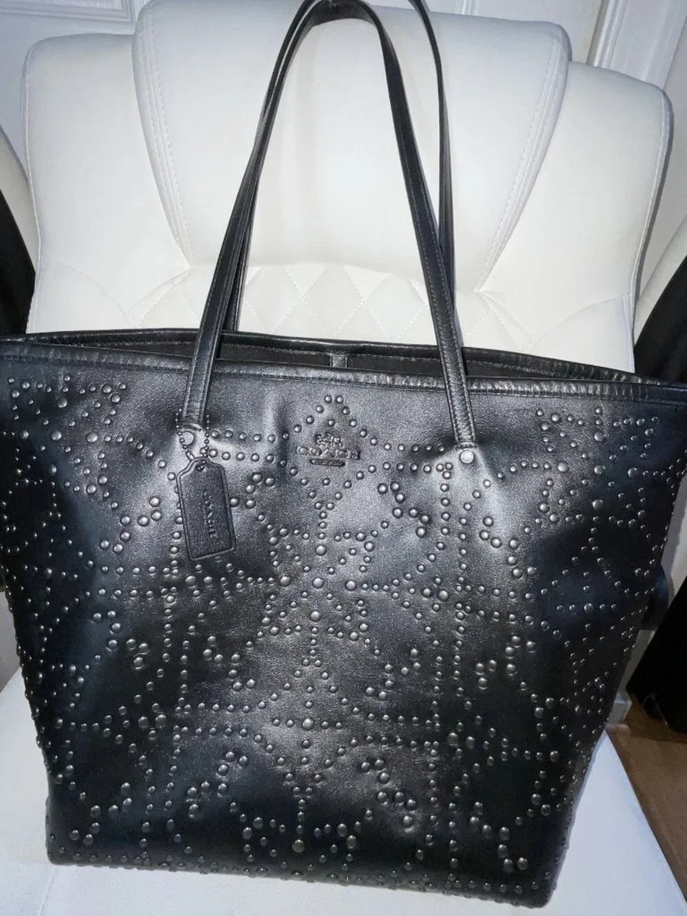 Authentic COACH Limited Edition Black Tote Bag & Purse Set (F53139 & F35163)